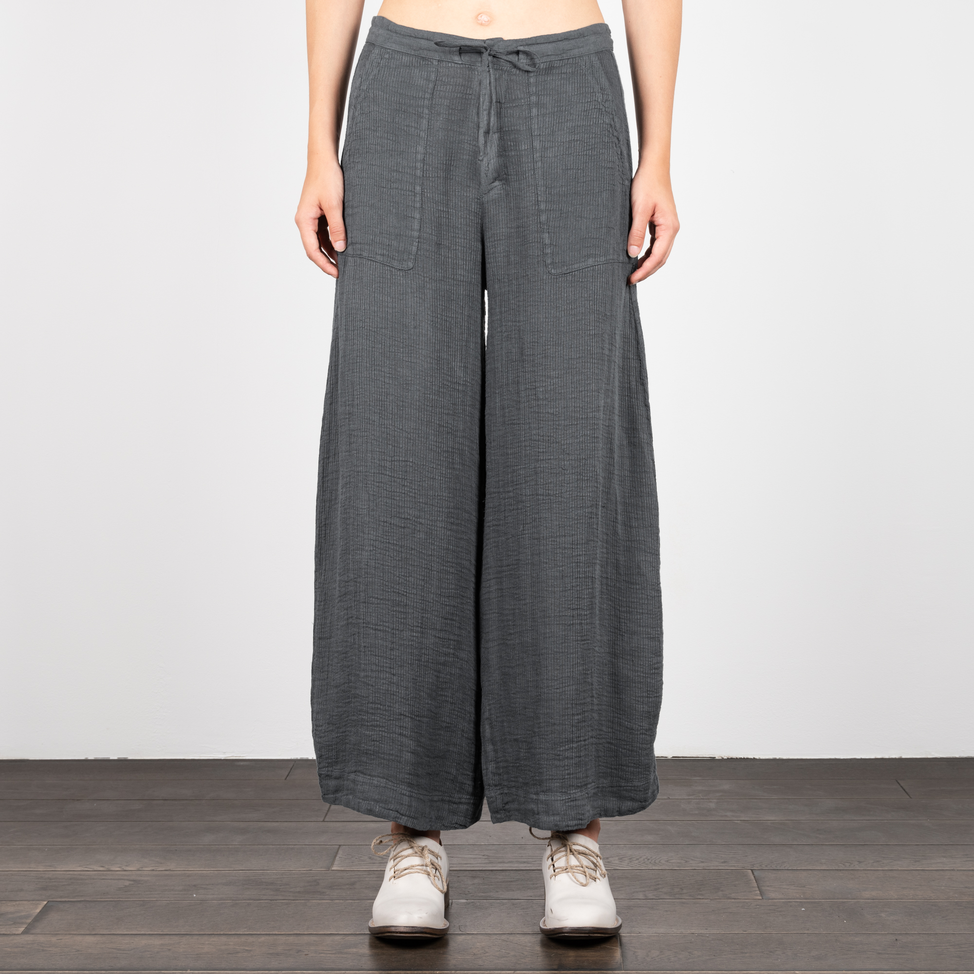 FORGED GREY WIDE LEG PANTS|wolfensson