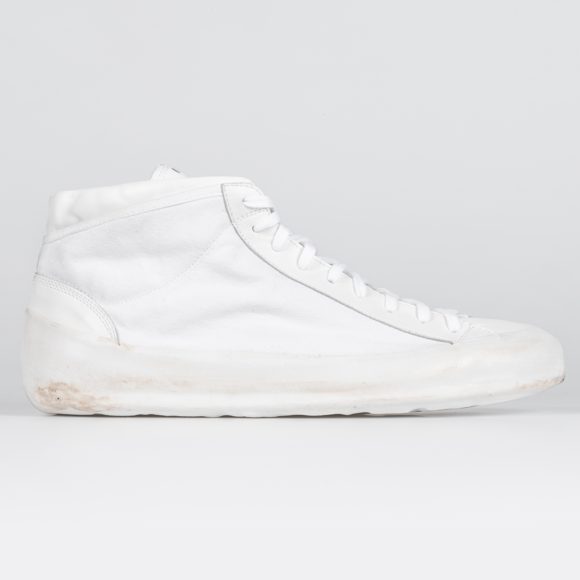 WHITE CANVAS MID CUT TRAINERS|wolfensson